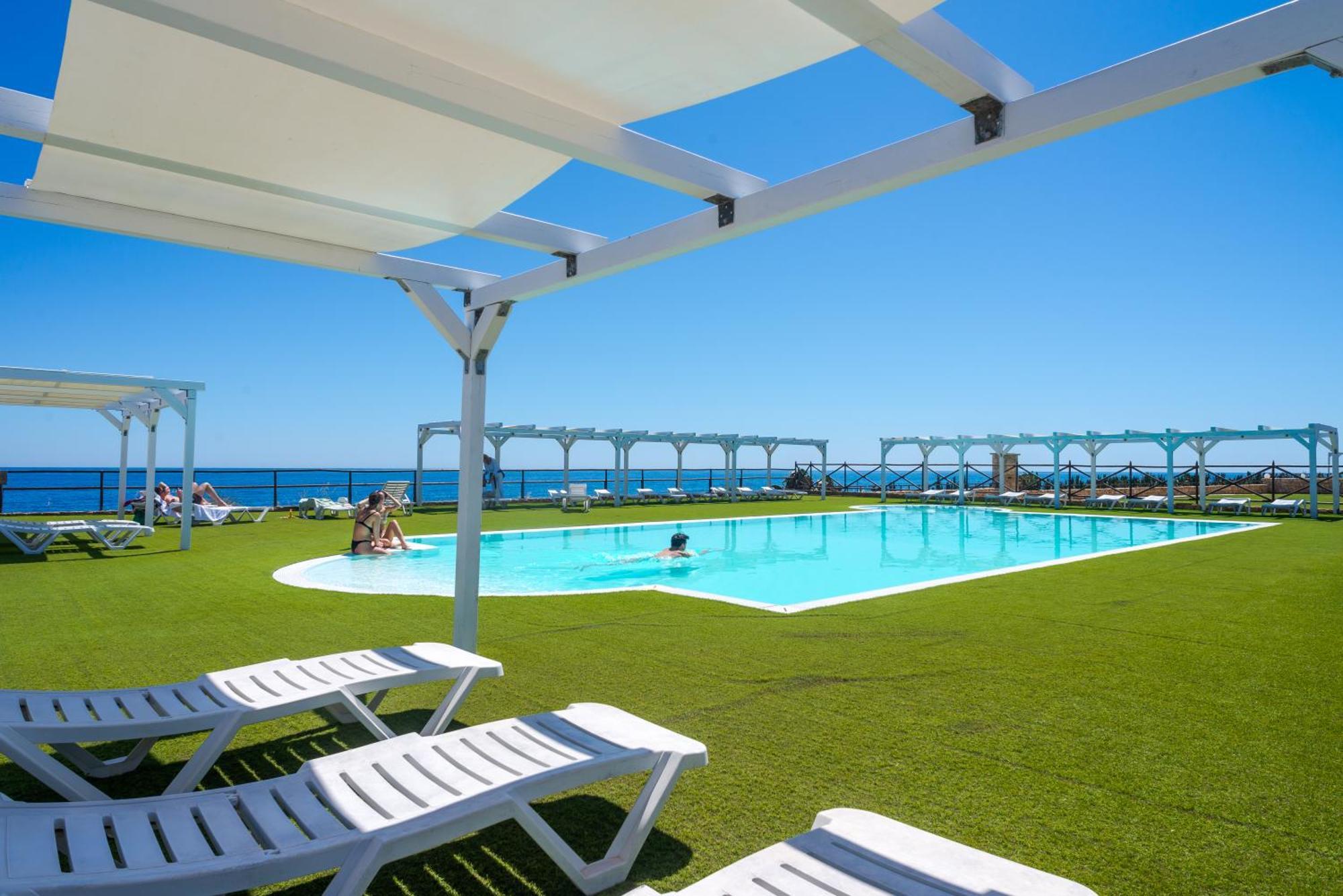 Hotel Capo Campolato 4*