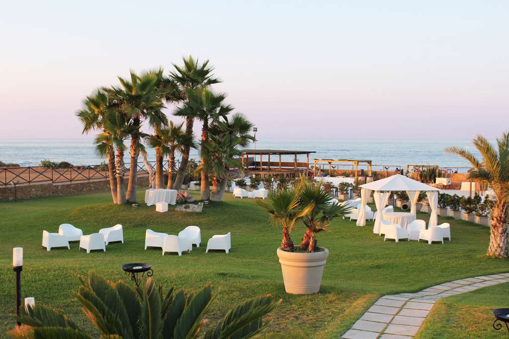 Hotel Capo Campolato 4*