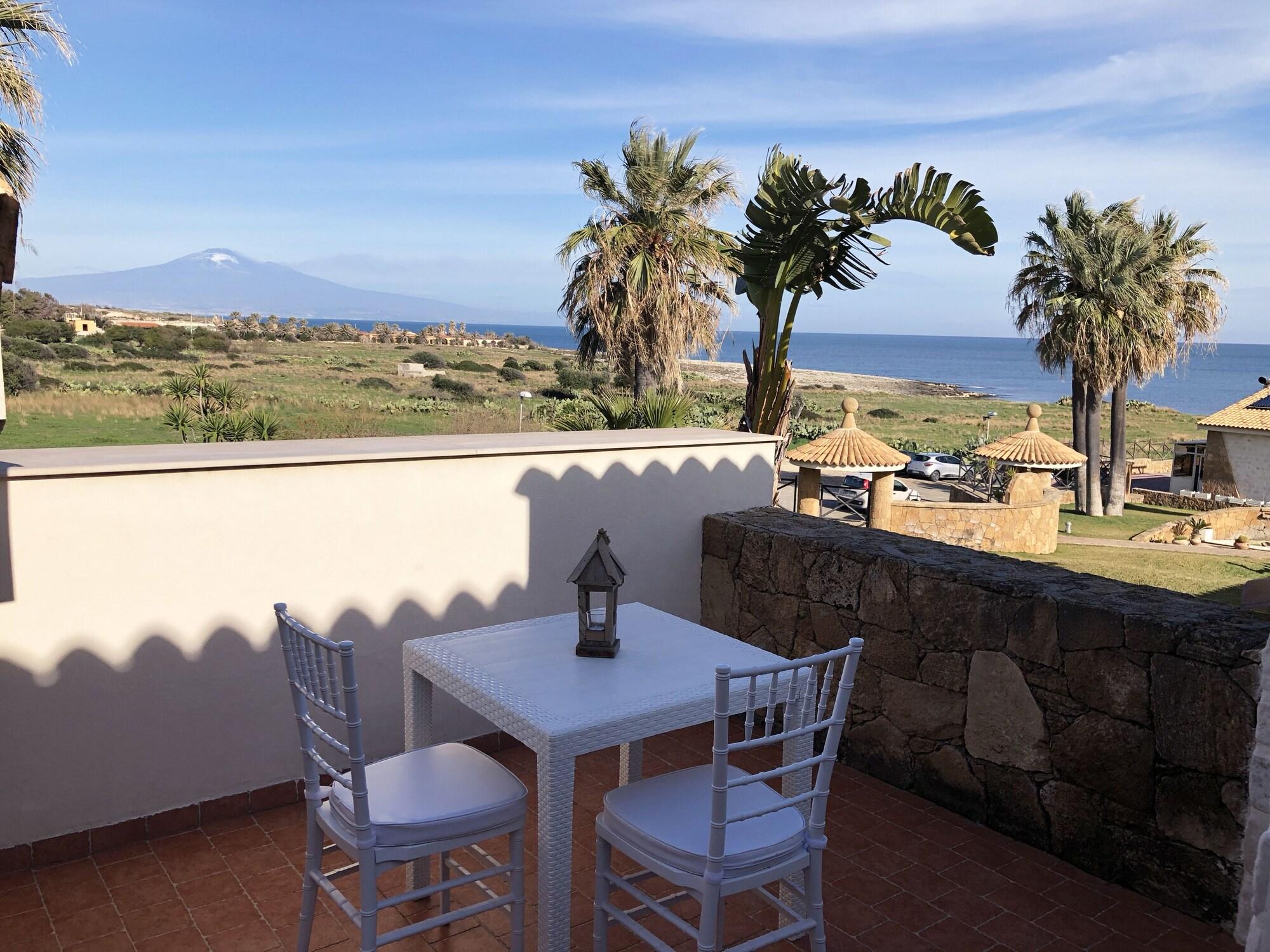 Hotel Capo Campolato 4*