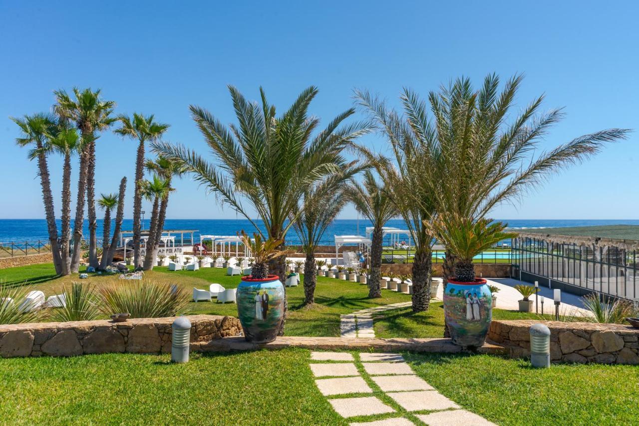 Hotel Capo Campolato 4*