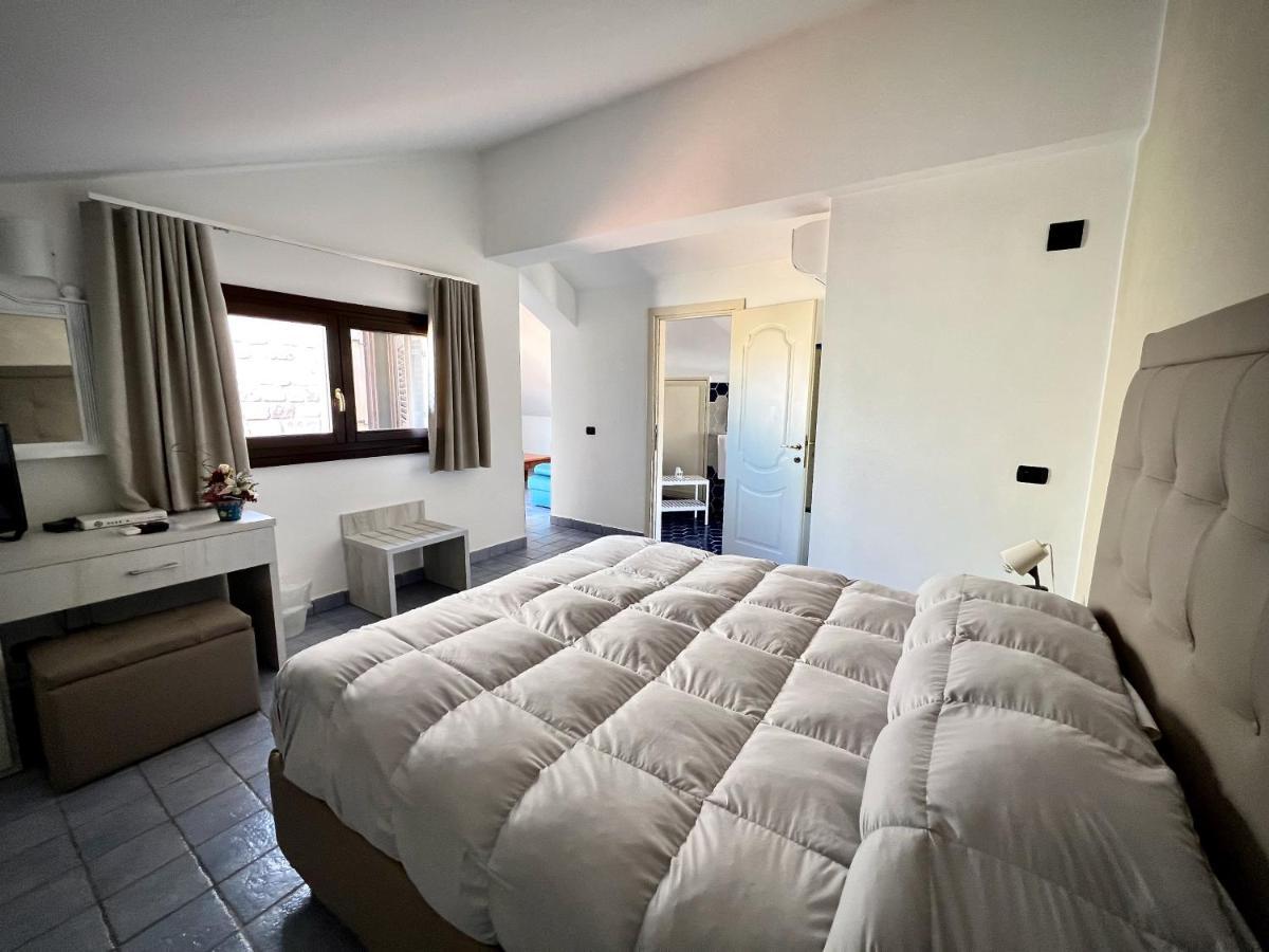 Hotel Capo Campolato 4*